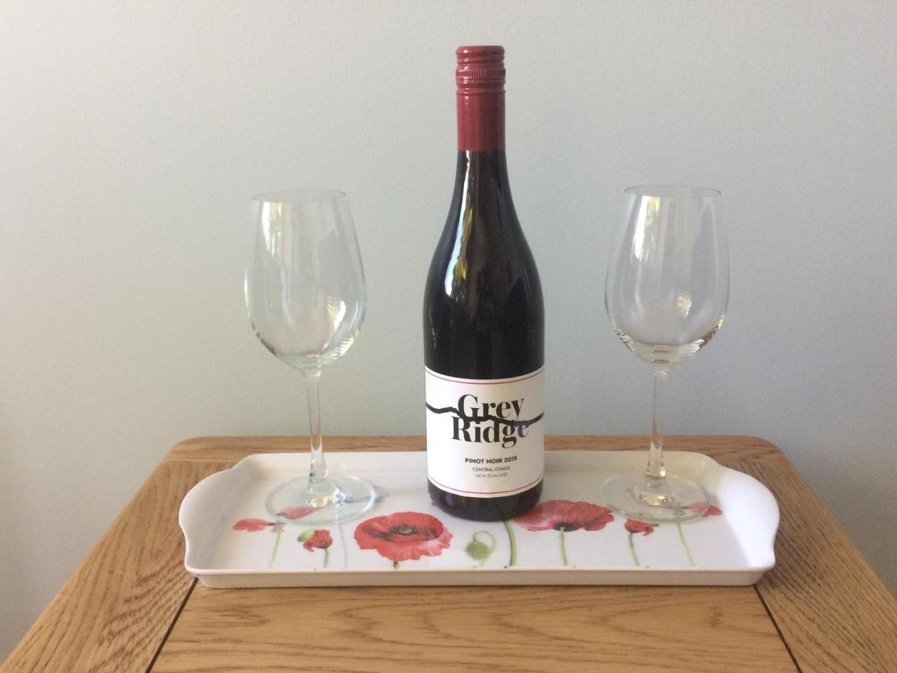 アレクサンドラ Grey Ridge Vineyard Experience Bed & Breakfast エクステリア 写真