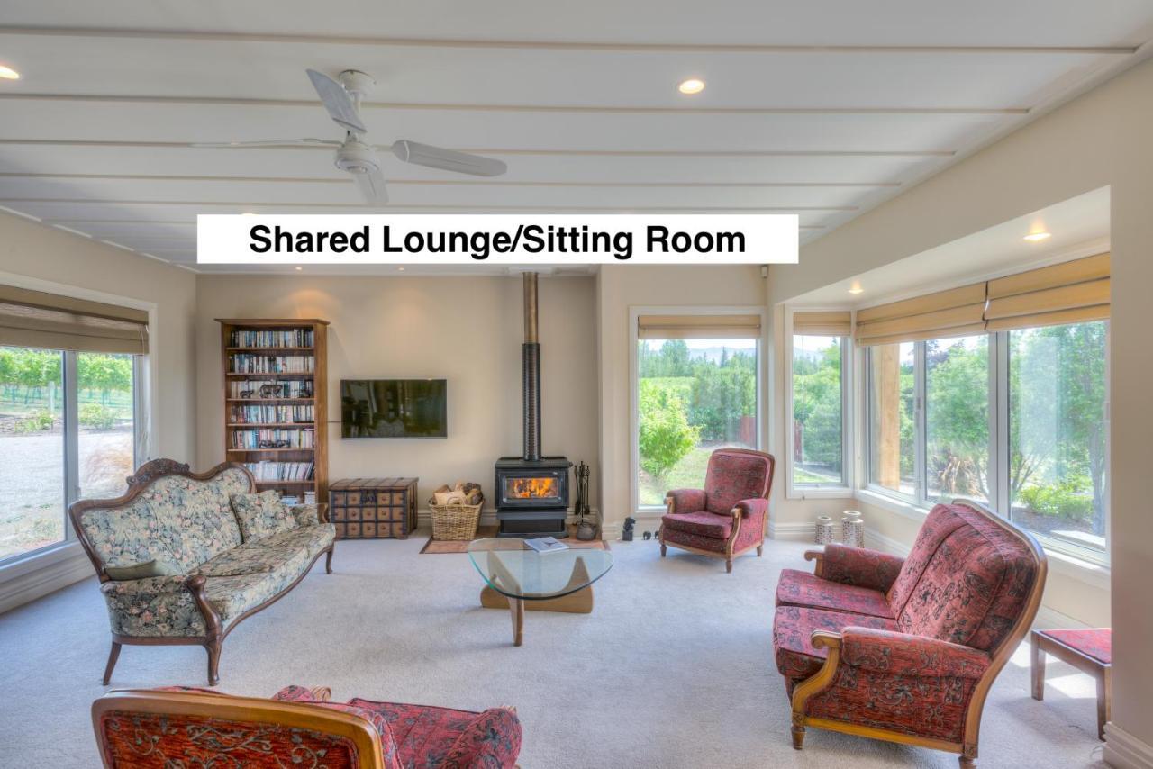 アレクサンドラ Grey Ridge Vineyard Experience Bed & Breakfast エクステリア 写真