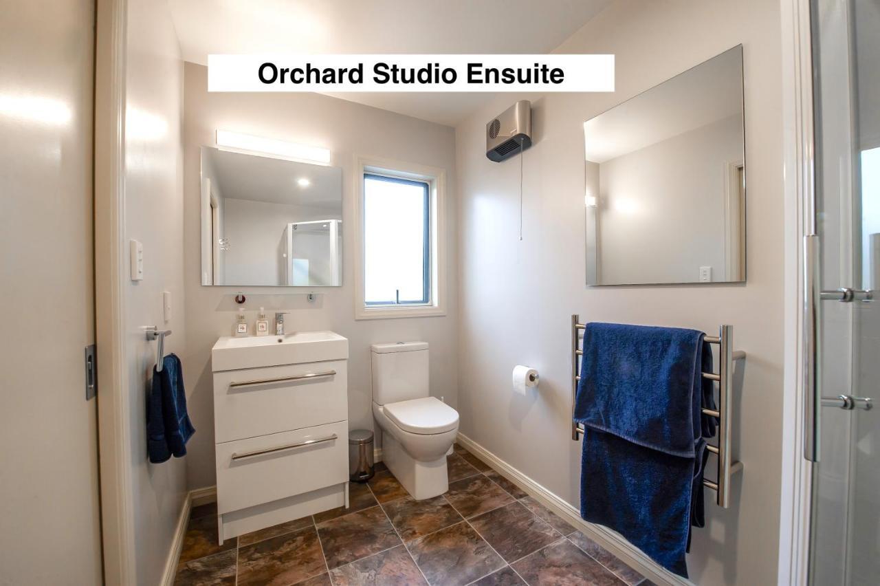 アレクサンドラ Grey Ridge Vineyard Experience Bed & Breakfast エクステリア 写真