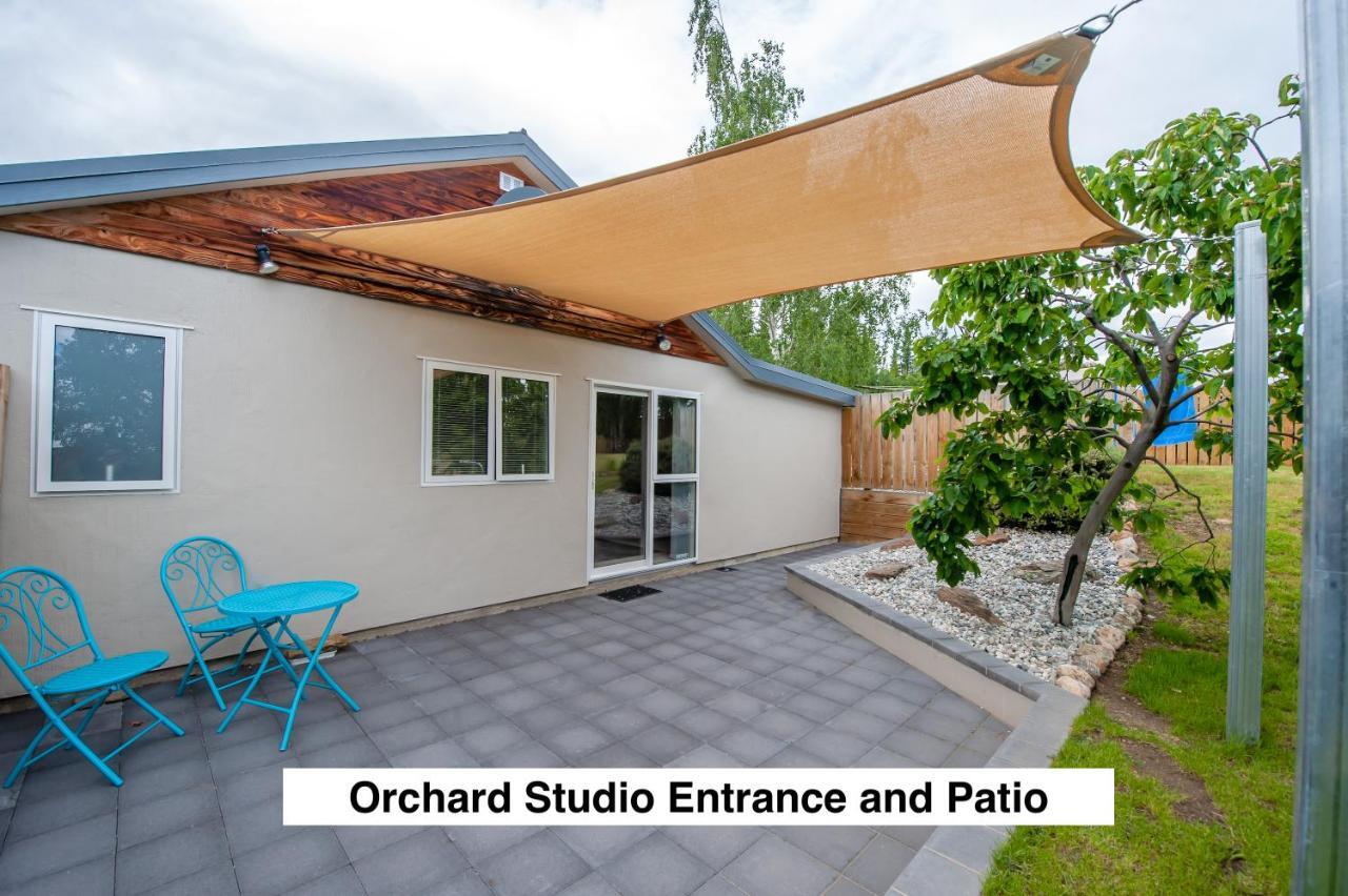 アレクサンドラ Grey Ridge Vineyard Experience Bed & Breakfast エクステリア 写真