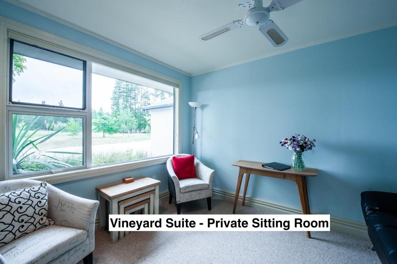 アレクサンドラ Grey Ridge Vineyard Experience Bed & Breakfast エクステリア 写真